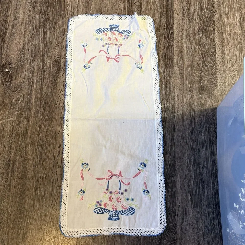 Embroidered Dresser Scarf Table Runner Vtg Basket Flowers Ribbon 30x13 White
